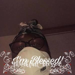 Meet your Posher, Regina